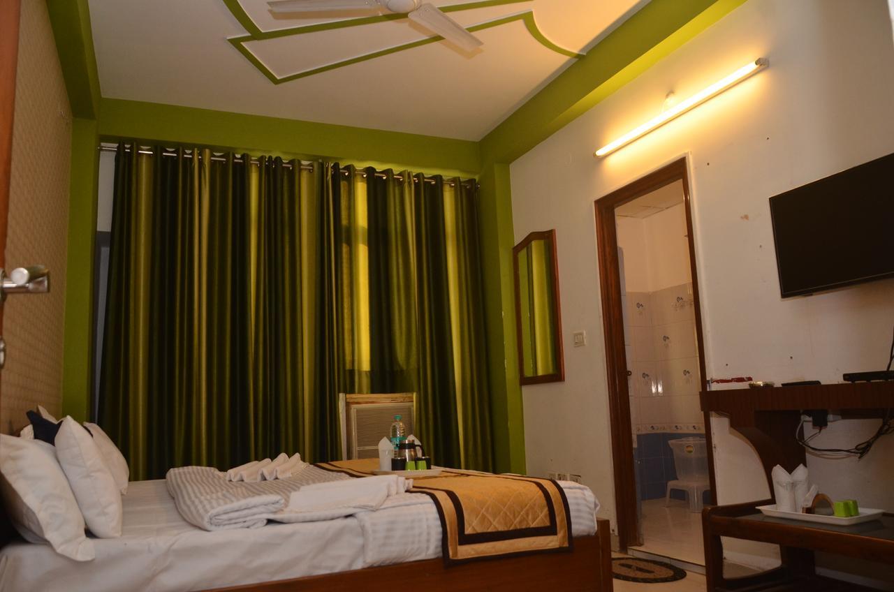 Oyo 8076 Europe Plaza Hotel 3*